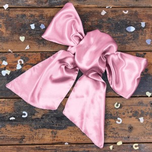 baby pink bow