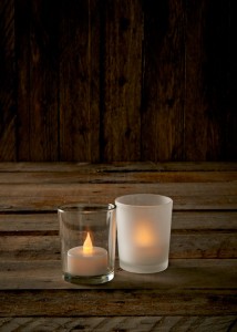 frosted and clear tea lights